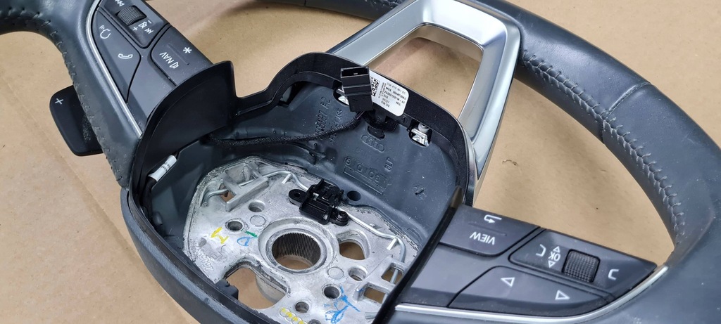 фото №11, Q5 80a sq5 воздуховод кожа кожаный лепестки переключения 80a419091bc