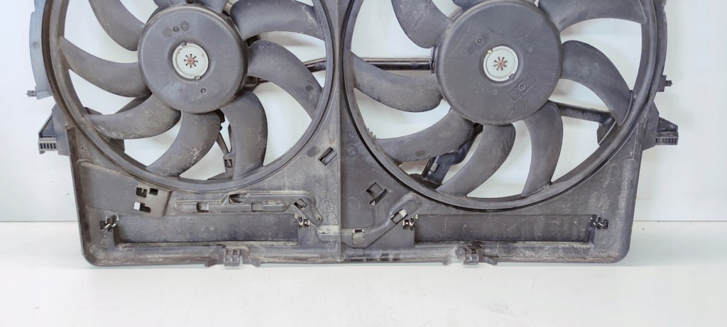 фото №7, Вентиляторы + корпус + модуль audi q3 8u 2.0 tdi 8k0121003ad