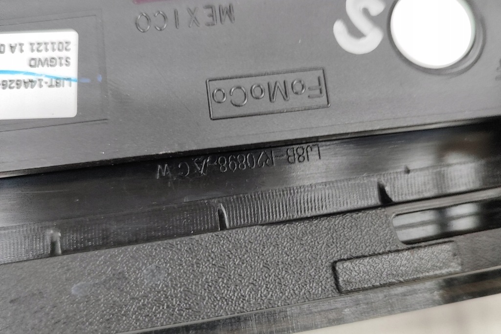 фото №8, Ford mustang mach-e права сторона вертикальна молдинг розпірки b блок двигуна lj8t-14a6