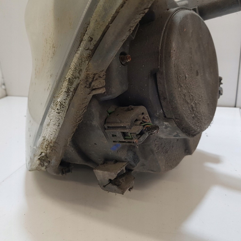 фото №3, Лампа левая передняя lift ford fiesta mk 6