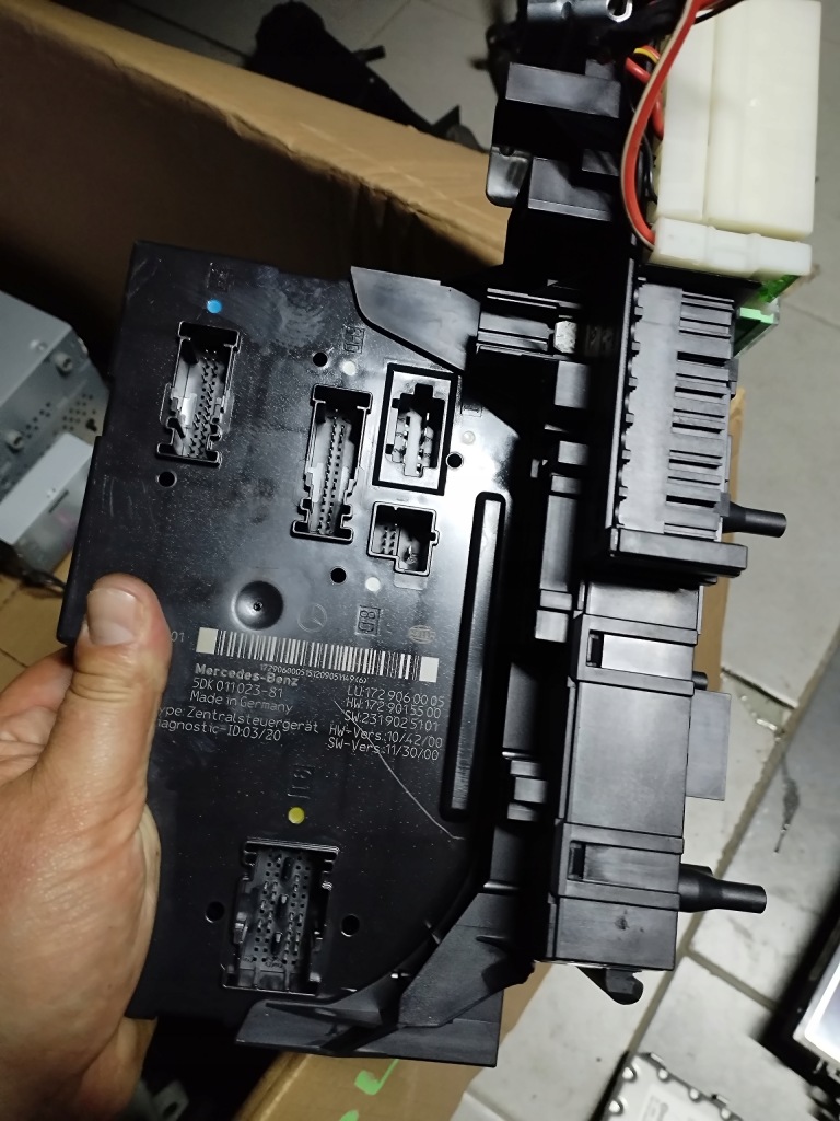 фото №1, Mercedes w172 r172 slk lift модуль sam 1.8cgi bsi