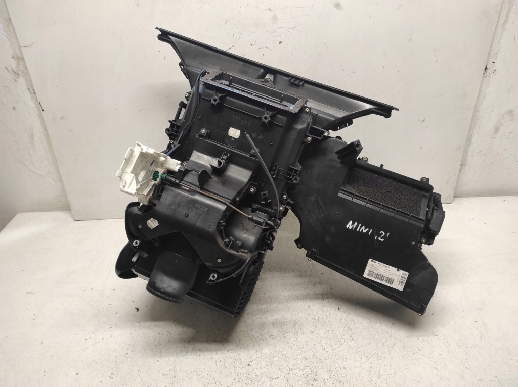 Mini one r50 00- 1.6 отопитель 1504336 Цена