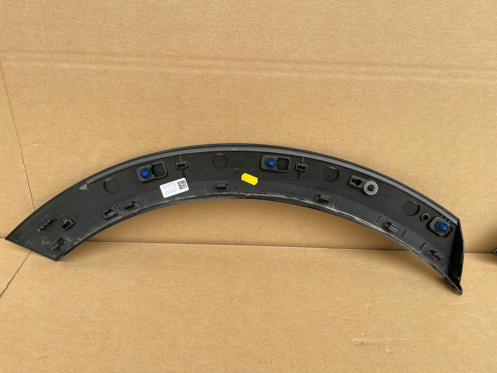 фото №4, Audi e tron 4ke молдинг крила правий лівий задня