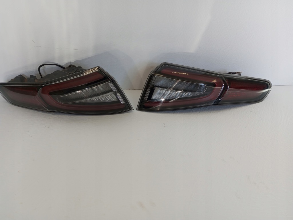 фото №1, Лампа задня alfa romeo stelvio led права ліва