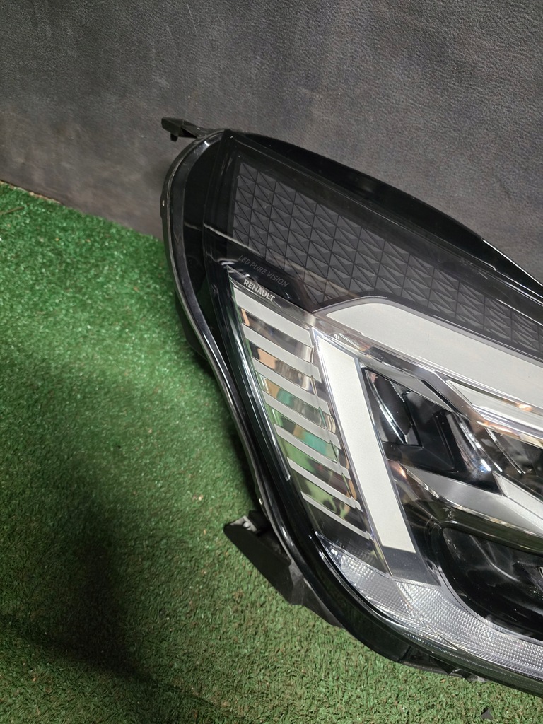 фото №4, Лампа правая перед renault captur ii full led pure vision