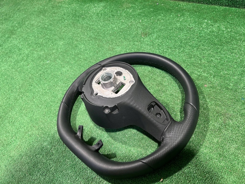 Mercedes cla w118 воздуховод лепестки переключения a0004604602 Недорого