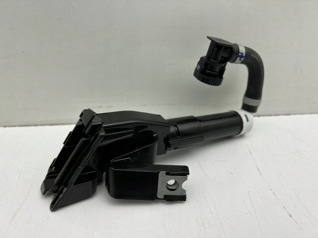 фото №1, Nissan gt-r омыватель лампа помпа насадка