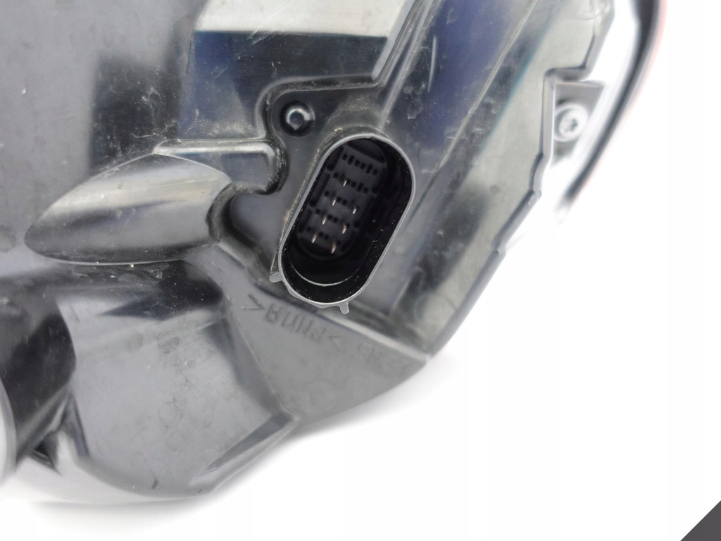 фото №11, Porsche cayenne 7p5 lift 14-18 лампа led багажник