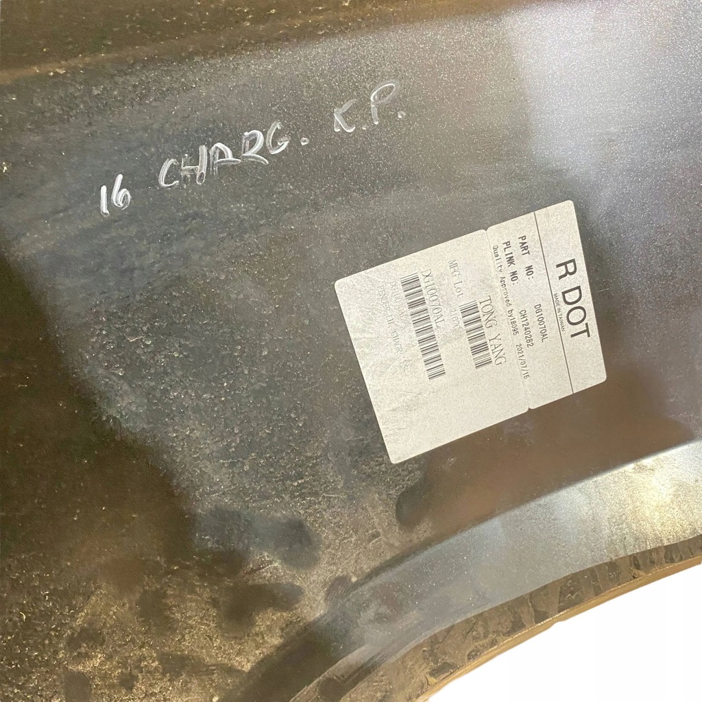 фото №9, Dodge charger 2016 левая сторона крылья