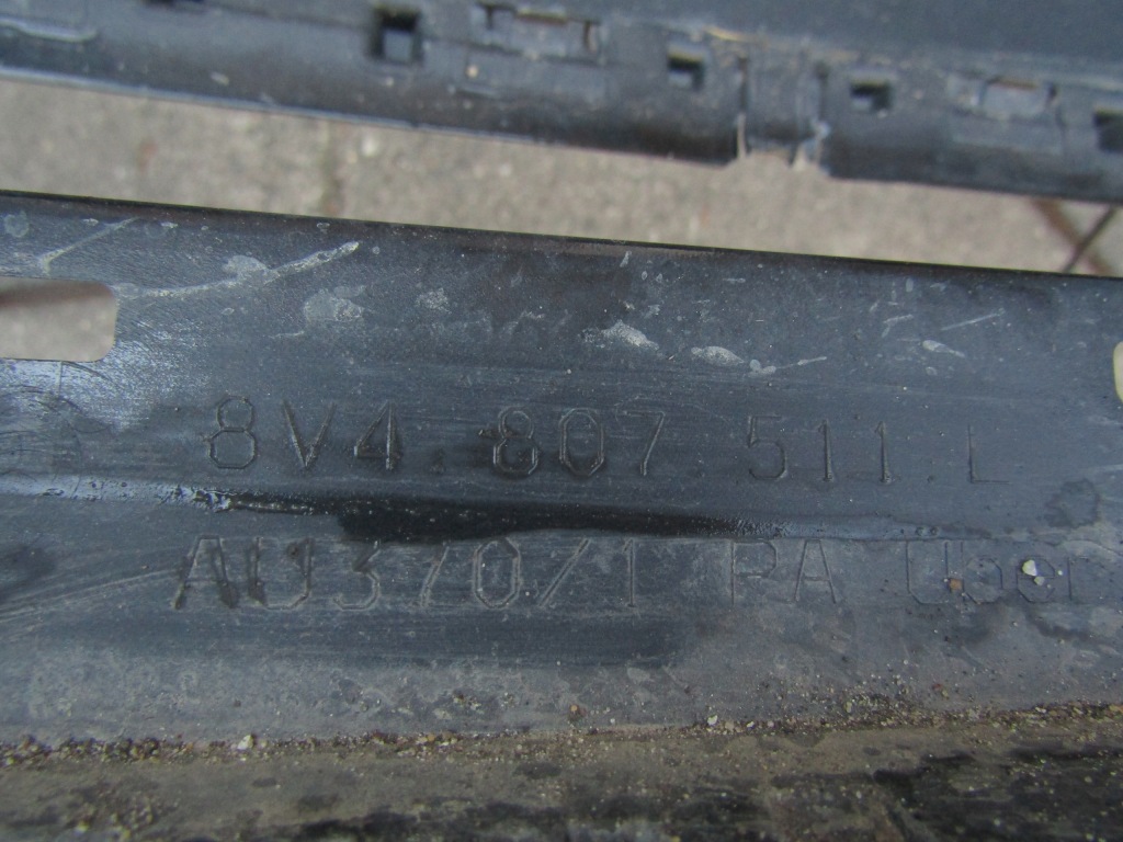 Audi a3 8v4 sportback бампер задній 16r-- 8v4807511l Доставка