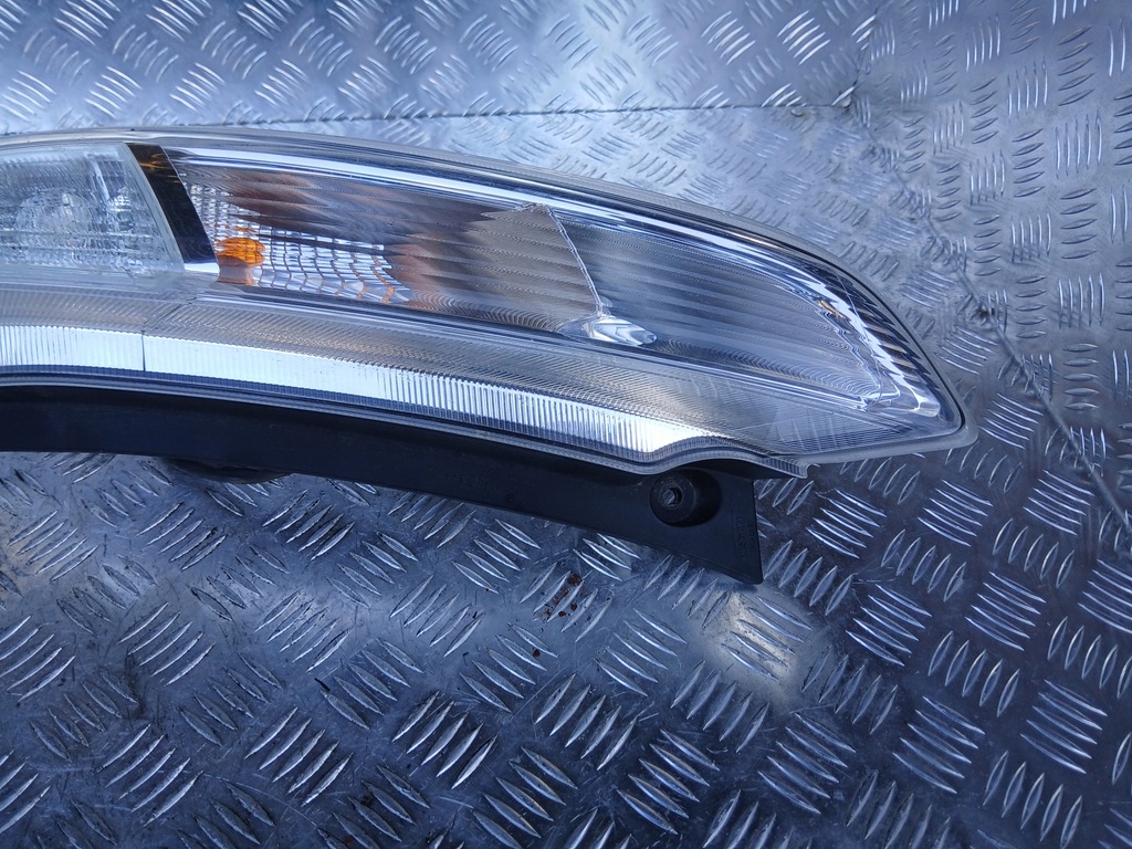 фото №8, Nissan leaf i ze0 лампа задня права правий задня 26550-3nlx 2015r