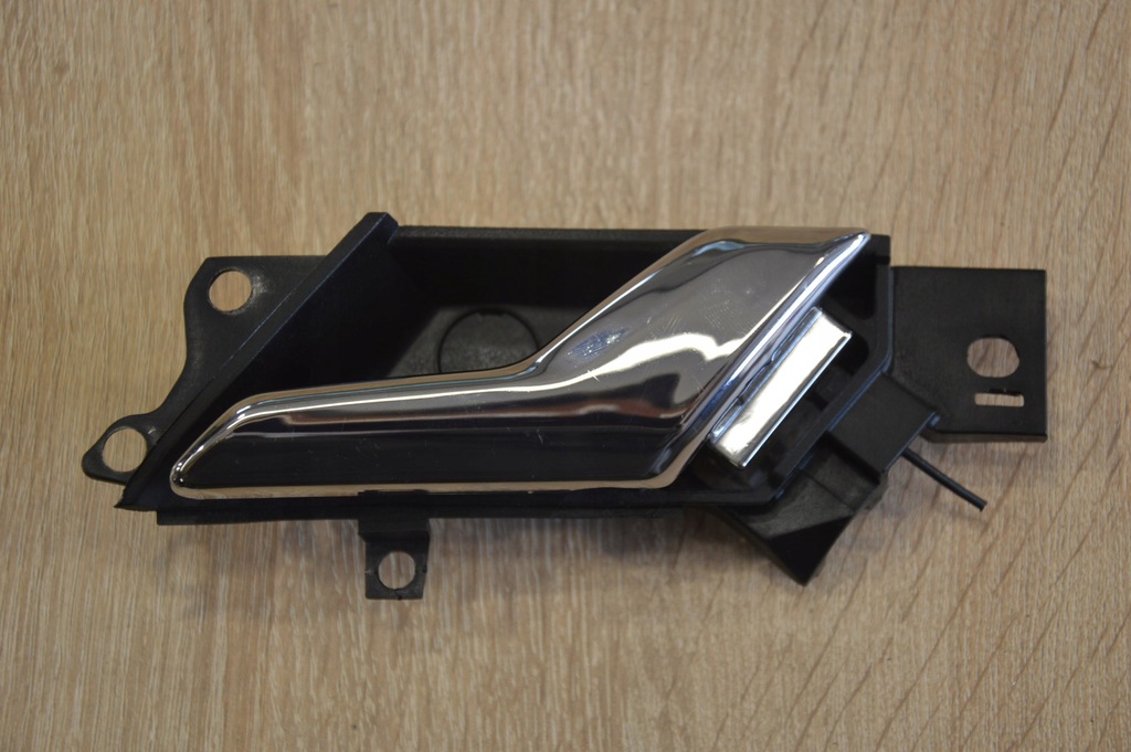 фото №1, Ручка внутренняя правый перед opel antara