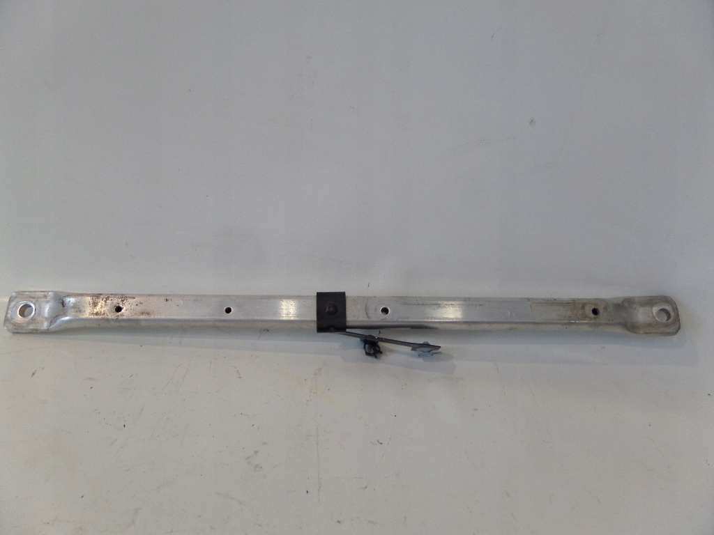 фото №3, Alfa romeo giulia розпірка з'єднувач кронштейн лівий