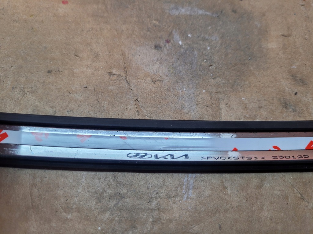 фото №9, Молдинг правая передняя верхний дверь kia niro
