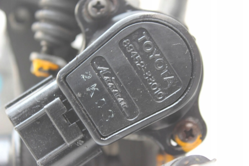 Lexus ls400 89-94 4,0 дроссельная заслонка с датчиком в Украине