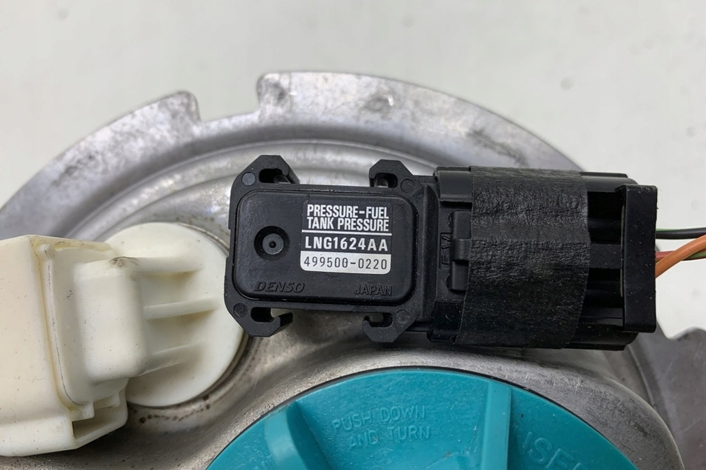 фото №7, Насос пального jaguar xk 8 convertible x100 lng1624aa 4.0l бензиновий 209kw