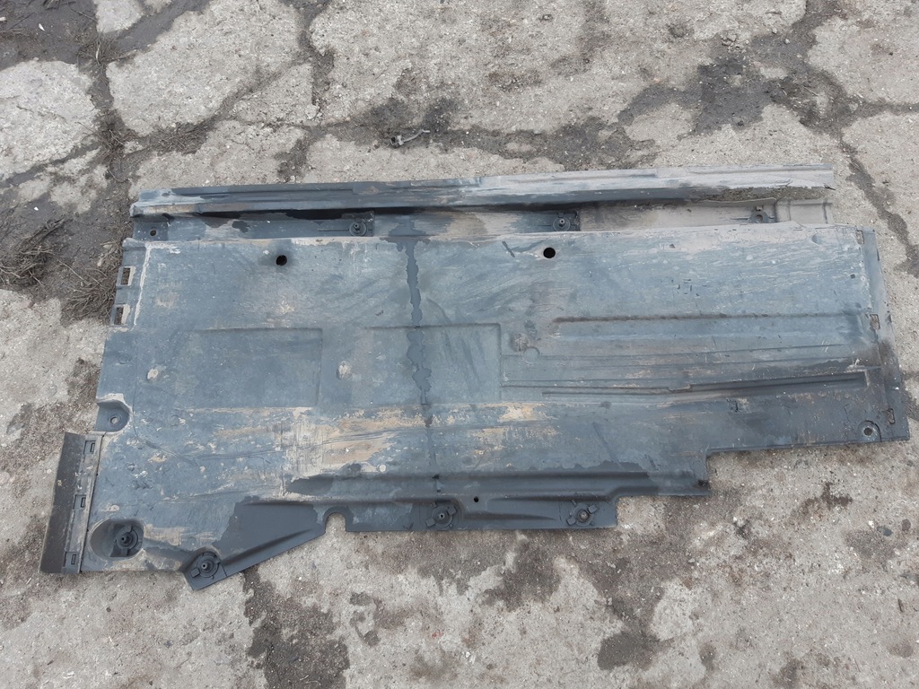 фото №7, Audi a5 8t 3d захист плита підлога підвіска права 8k0825208d