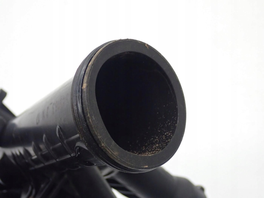 Купить Корпус термостата патрубок воды 04l121026q vw passat b8 2.0 tdi crl 17r