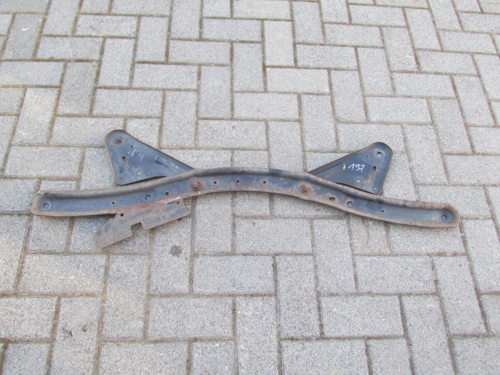 Купить Усилитель кронштейн глушителя подвеска connect mk2 2016 год [137]