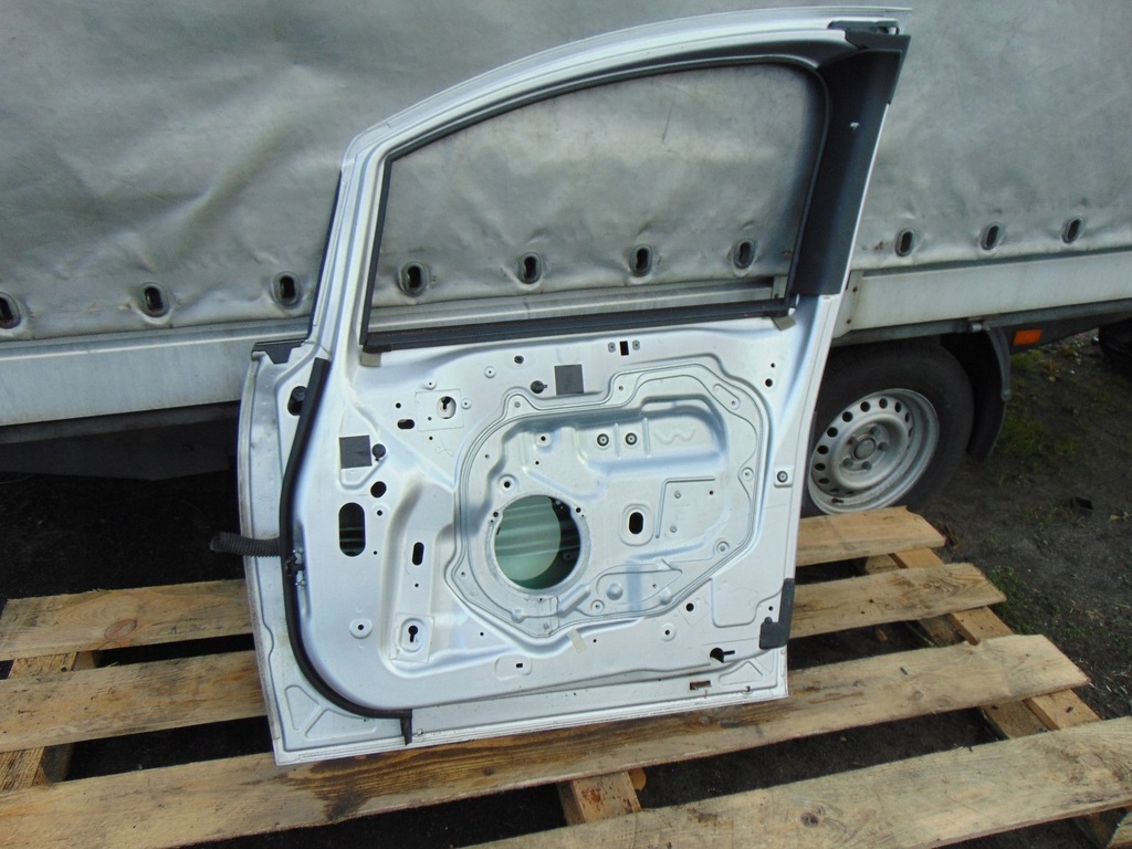 фото №15, Двері правий перед ford b-max колір mc