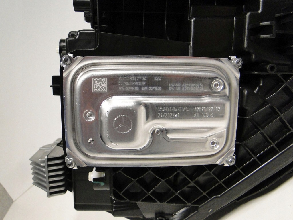 фото №12, Mercedes gla 247 h247 лампа левая led high perf