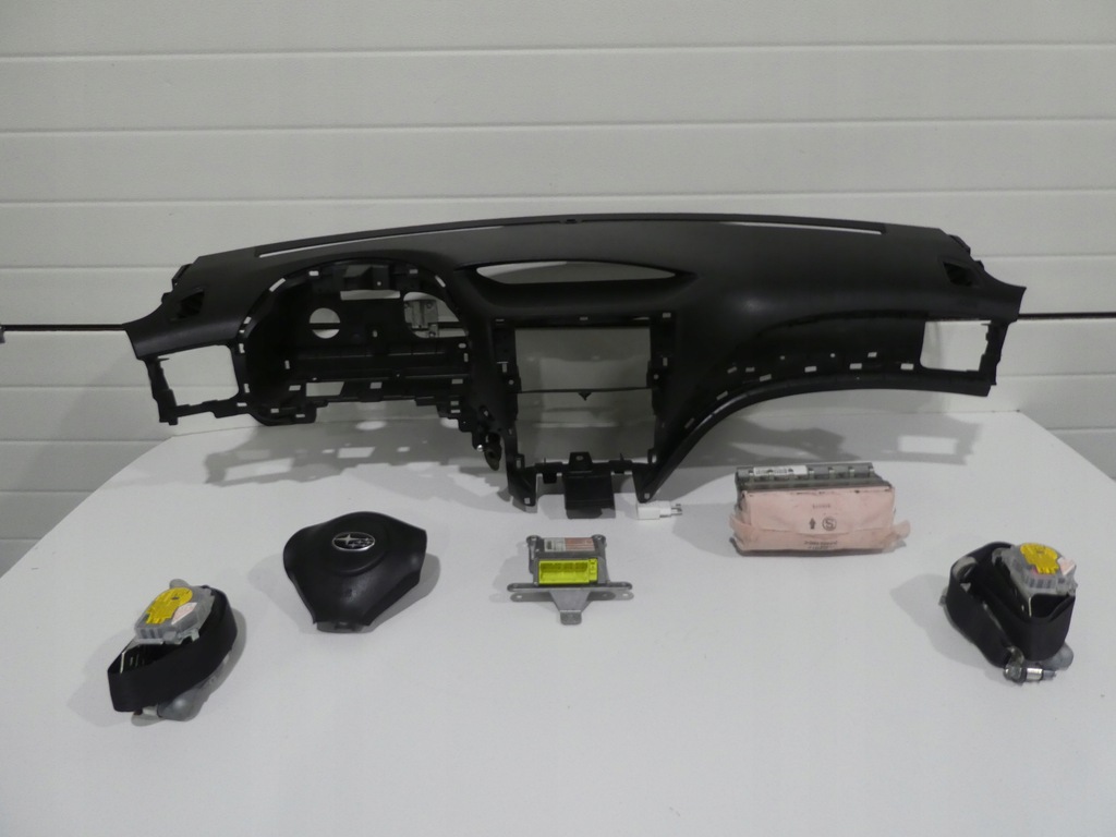 фото №1, Subaru forester iii консоль подушки безопасности воздушные