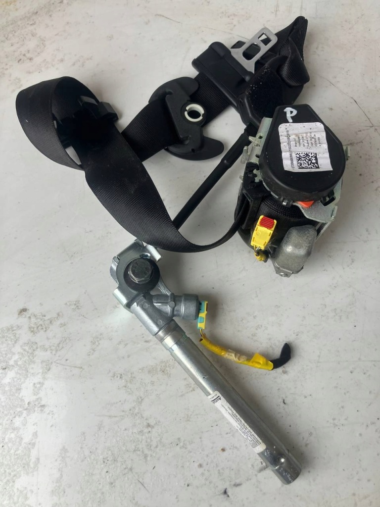 Купити Ремінь безпеки натягувач fiat tipo 2 правий перед 7356680860