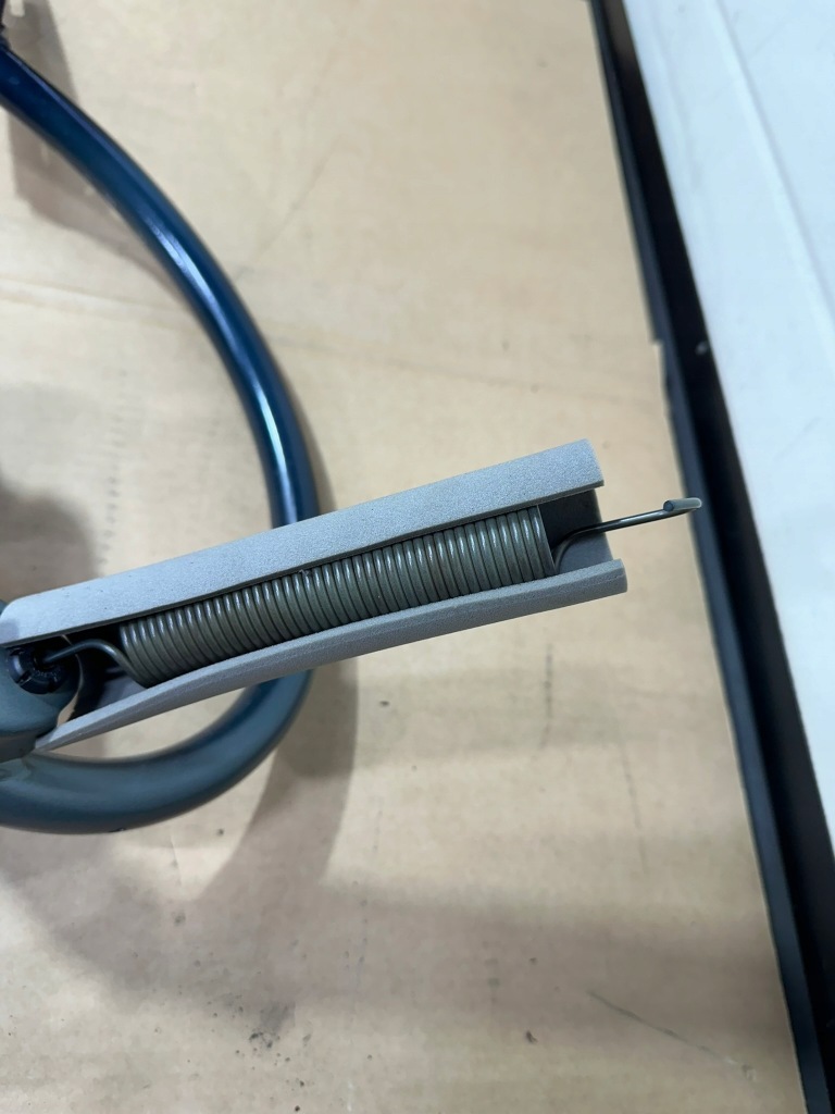 Петлі кришки багажника, кришки, задній, задні mercedes e w213 g седан, c890 Недорого