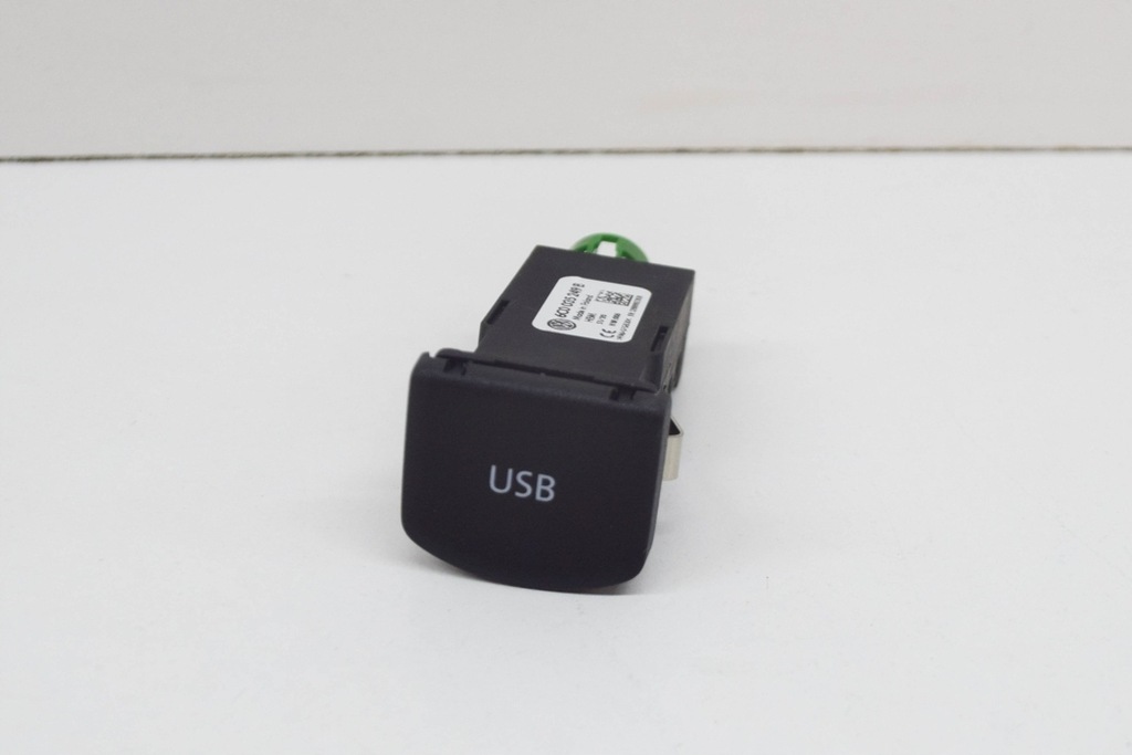фото №8, Разъём usb volksvagen polo 6c с крышка nowe оригинальные 6c0035249b