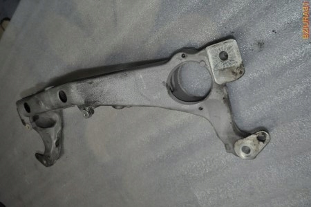 Купить Кронштейн балка 7l8199207 7l8512369