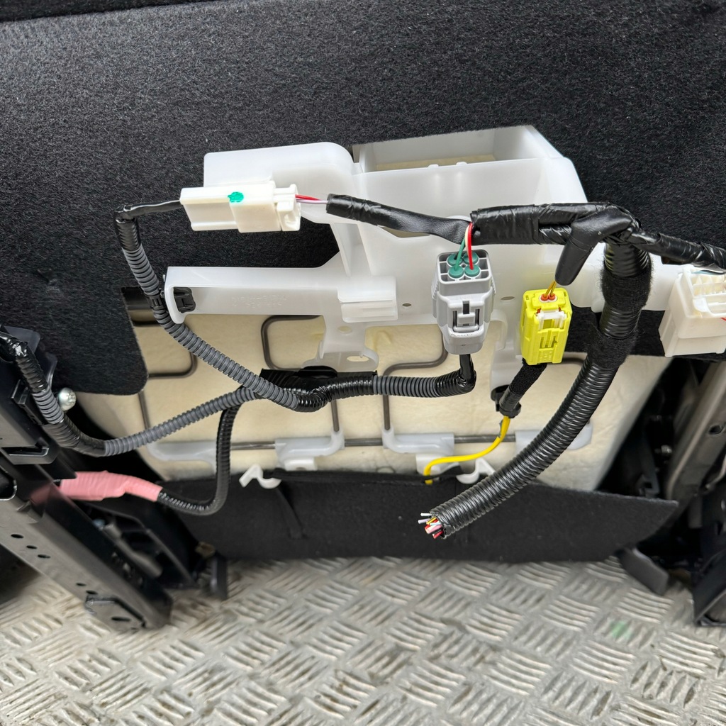 фото №6, Сиденья заднее сиденье середина lexus ux ux200 ux250h ux 250h велюр