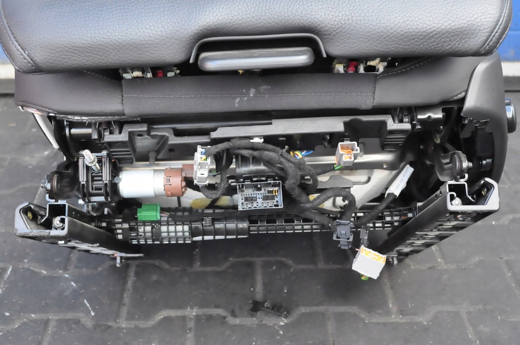 фото №7, Volvo xc60 ii inscription сидіння сидіння комплект сидінь шкіра 4 обшивки