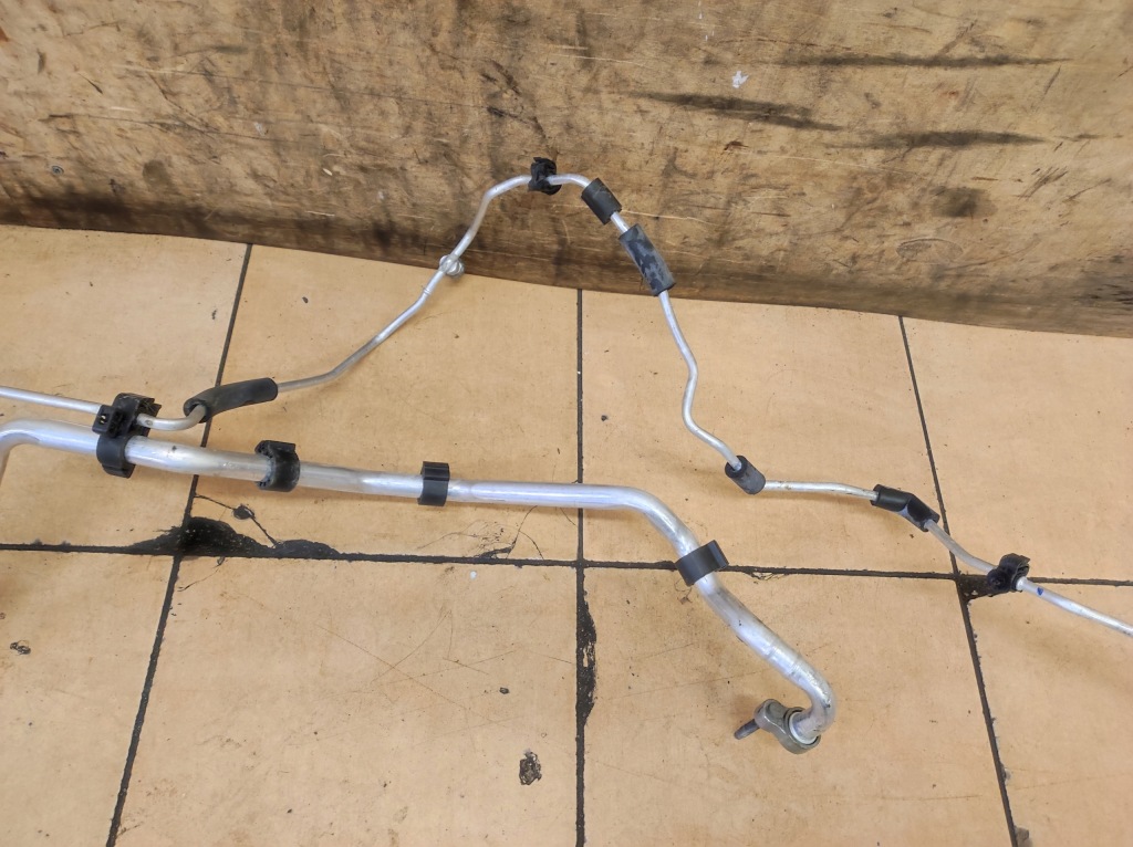 Пабтрубок  трубка шланг кондиционера astra k v 5 1.0b с Разборки