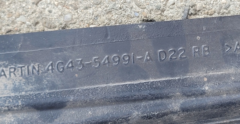 фото №9, Aston martin db9 04-12r молдинг порог правая левая