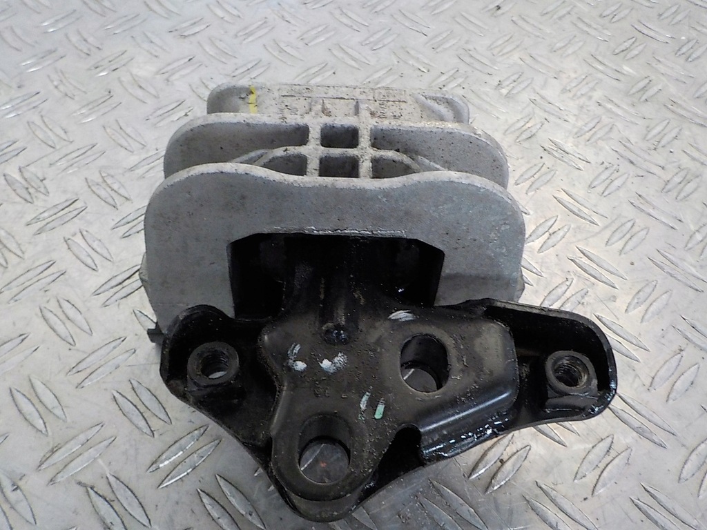 фото №6, Transit custom 2.2 кронштейн подушка двигуна