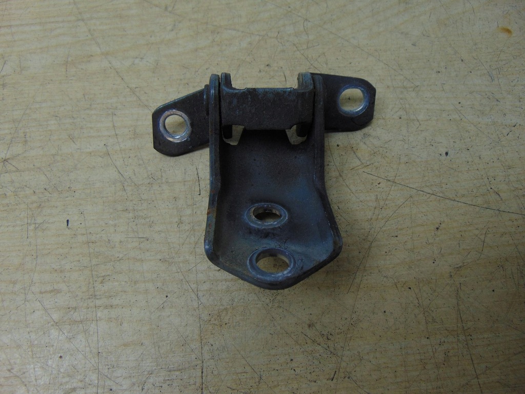 фото №6, Петля двері правий перед нижній mazda 3 bl 2009-