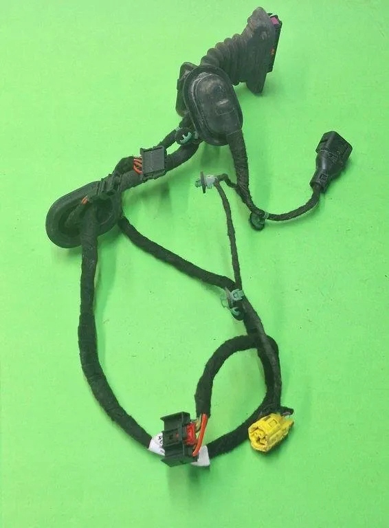 Купить Другое запчасти кузов vw 1k4971120j 2005
