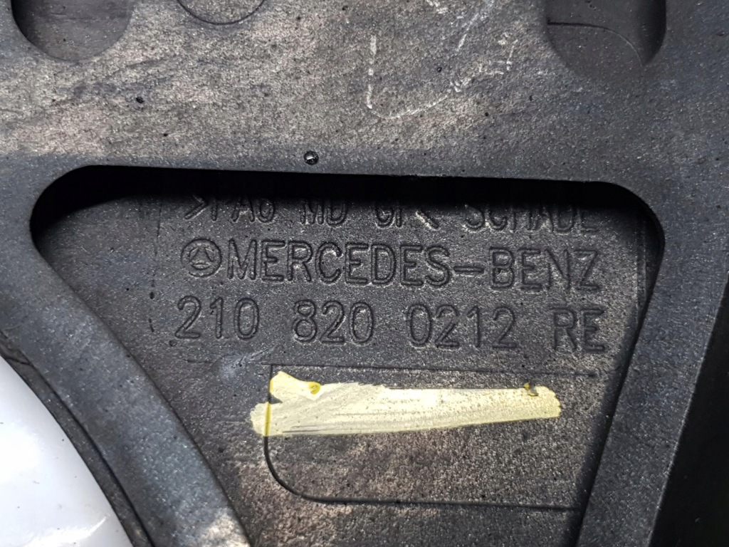 фото №6, Молдинг pod фара правая перед mercedes-benz e w210