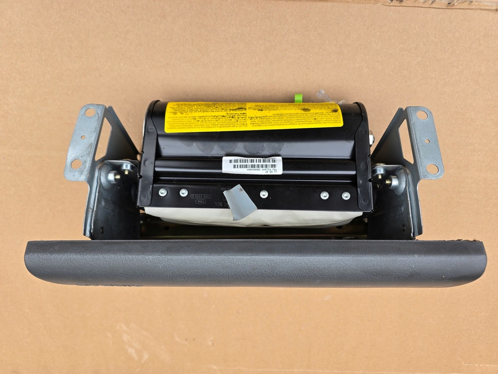 фото №7, Подушка aibag пассажира заглушка vw t4 lift multivan caravelle 7d1880200a