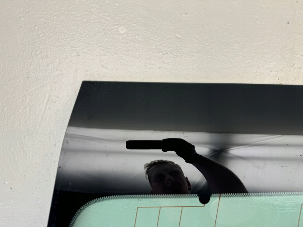 фото №7, Land rover discovery iv 4 l319 10-16r скло ліва задня бічна lr029618