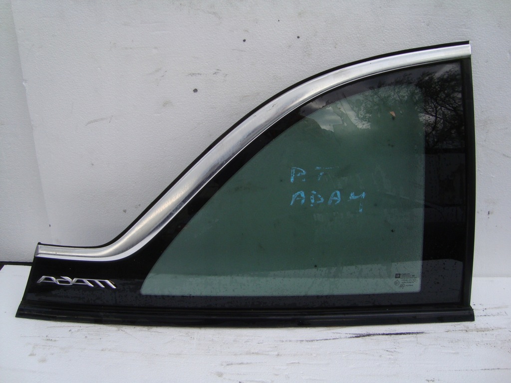 фото №1, Стекло кузовная правый задняя opel adam 12-