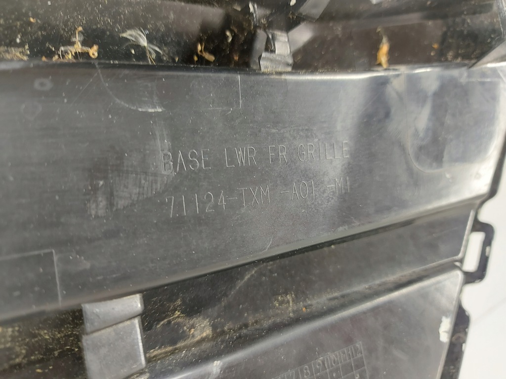 фото №9, Honda insight 3 iii 19- решётка радиатора решётка радиатора решётка средняя