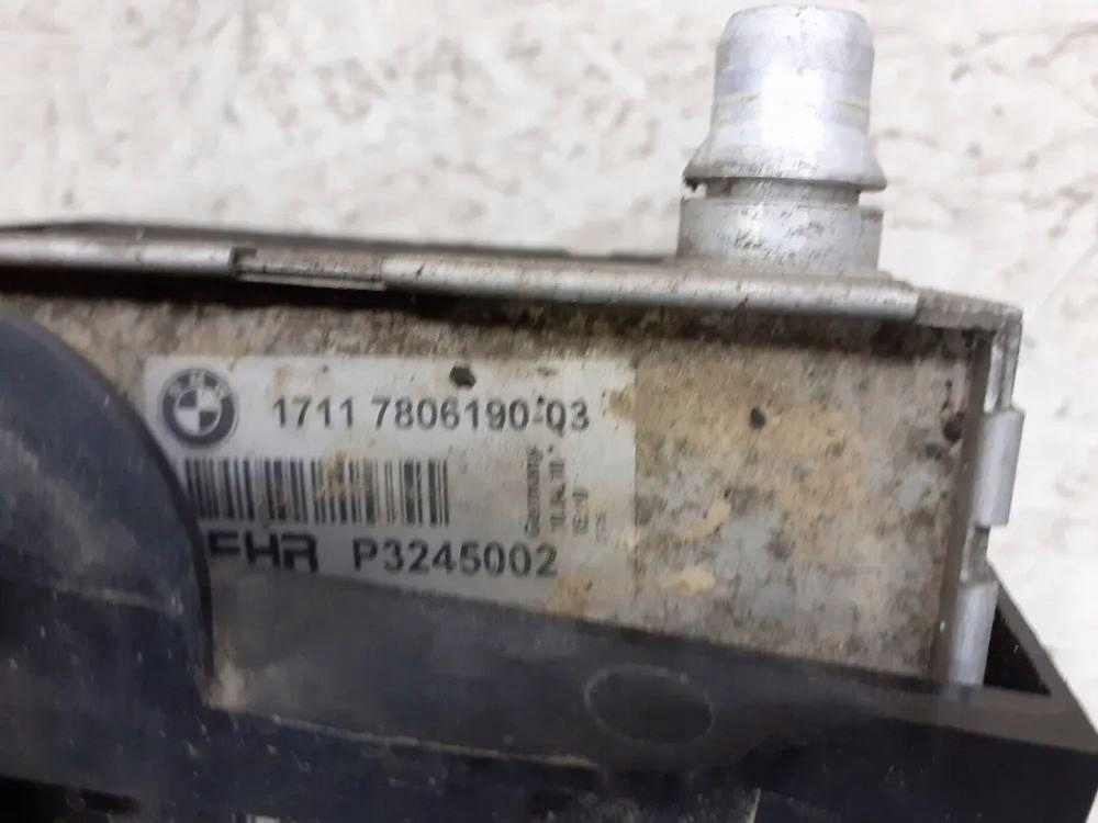 Радіатор води права bmw 17117806190 Недорого
