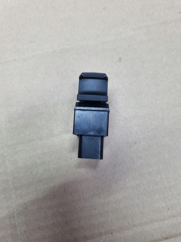 фото №8, Hyundai ix35 12-15r кнопка перемикач вікон правий перед