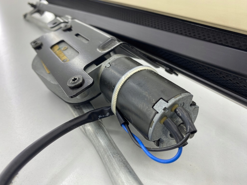 фото №15, Шторка електрична задній скло audi a8 d3 jive org