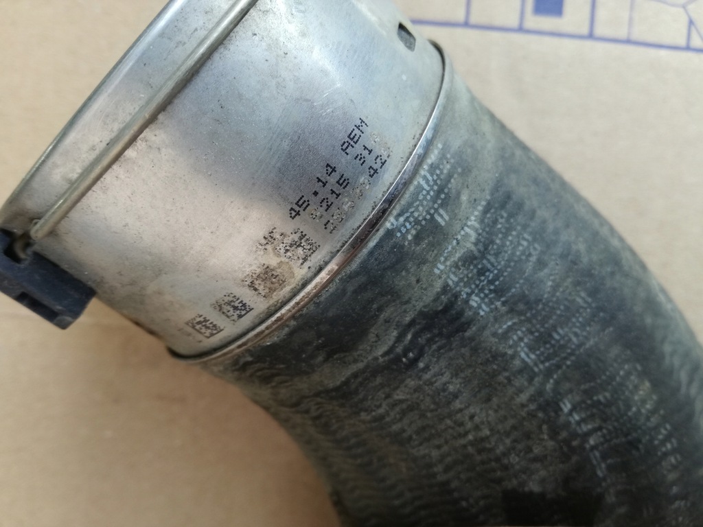 фото №3, Volvo v40 ii шланг труба воздуха 2.0d d2