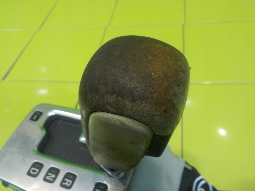 фото №7, Volvo s80 ii 2.4 d5 08r 4d домкрат перемикання передач автоматична коробка передач 30759120