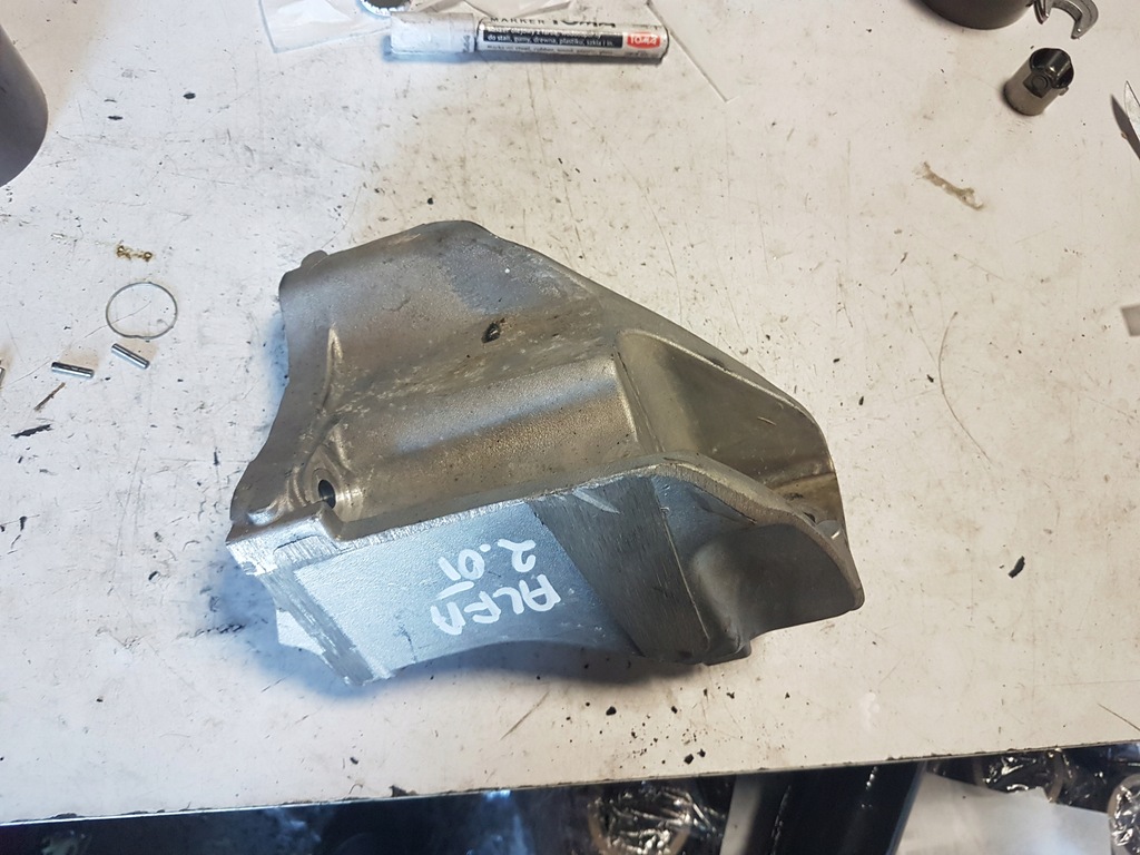 фото №1, Кронштейн двигателя alfa romeo stelvio 2.0 tb