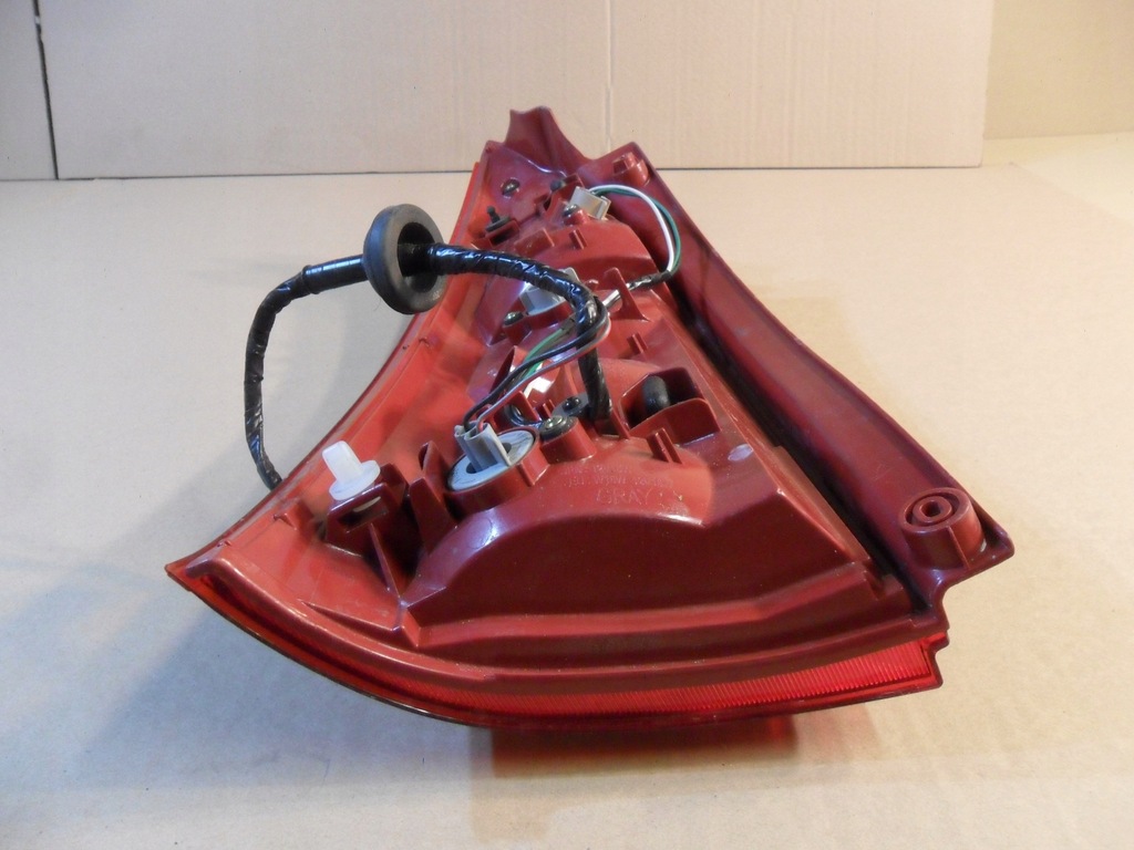 фото №12, Mazda premacy lift права лампа задня задня 220-61961