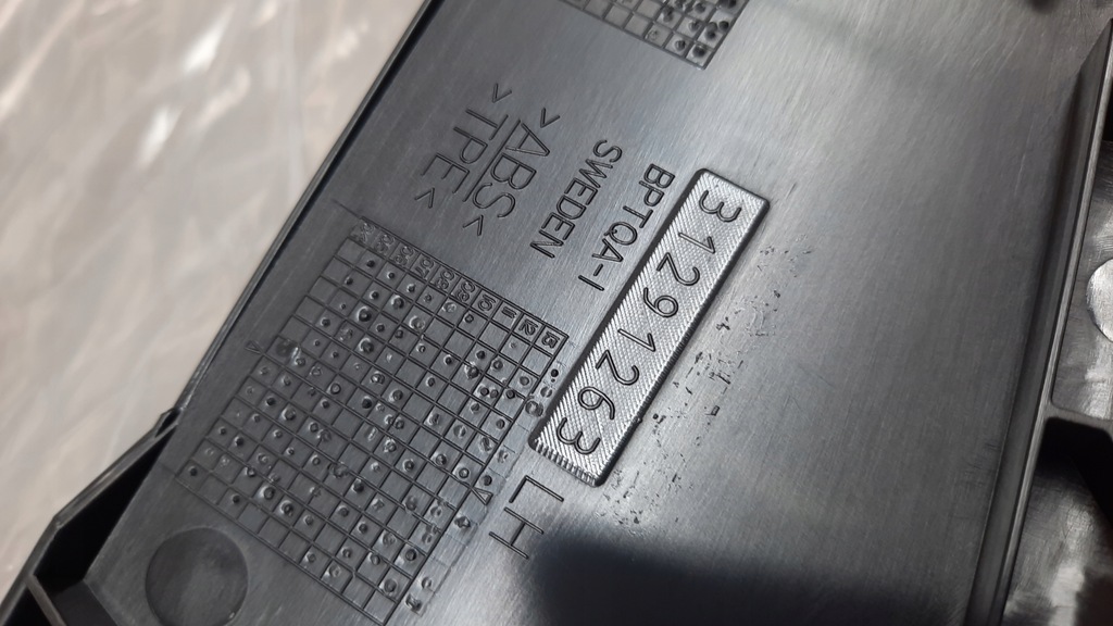 фото №5, Volvo s60 v70 xc70 панель захист сидіння водія 31291263